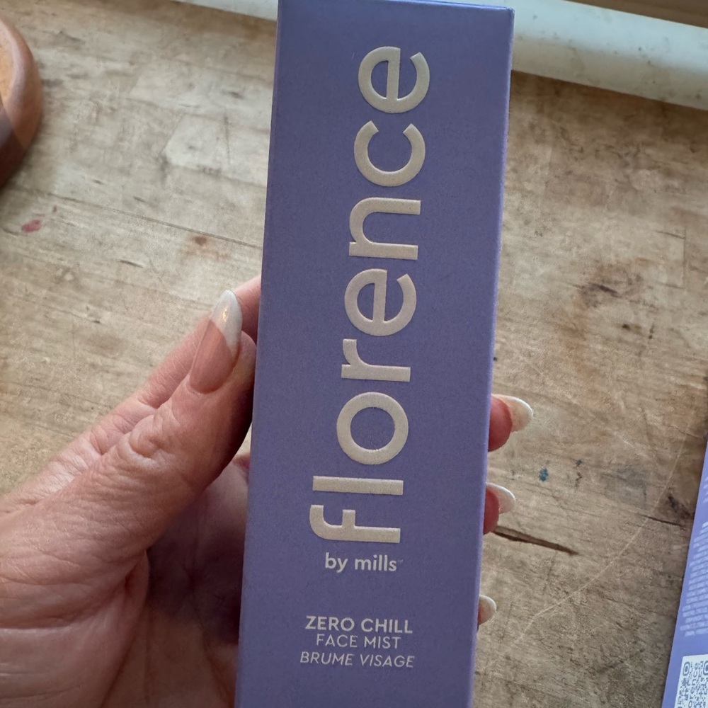 Florence by Mills Zero Chill Face Mist - Purple - Picture 6 of 9